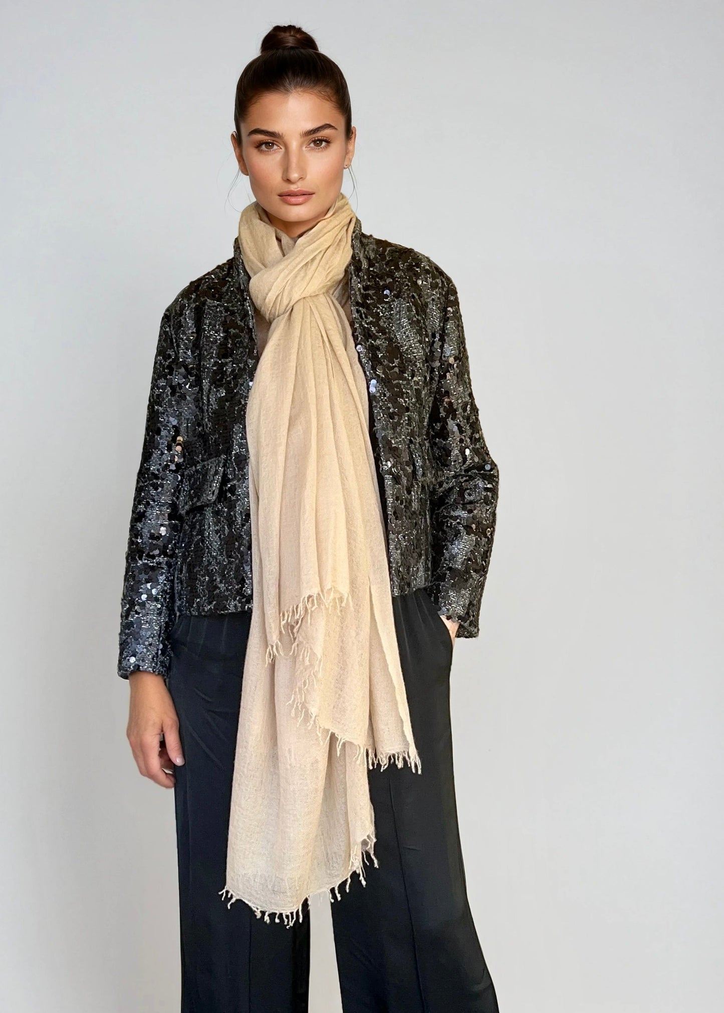 Premium Natural Cashmere Wrap - Handwoven Himalayan Luxury Scarf