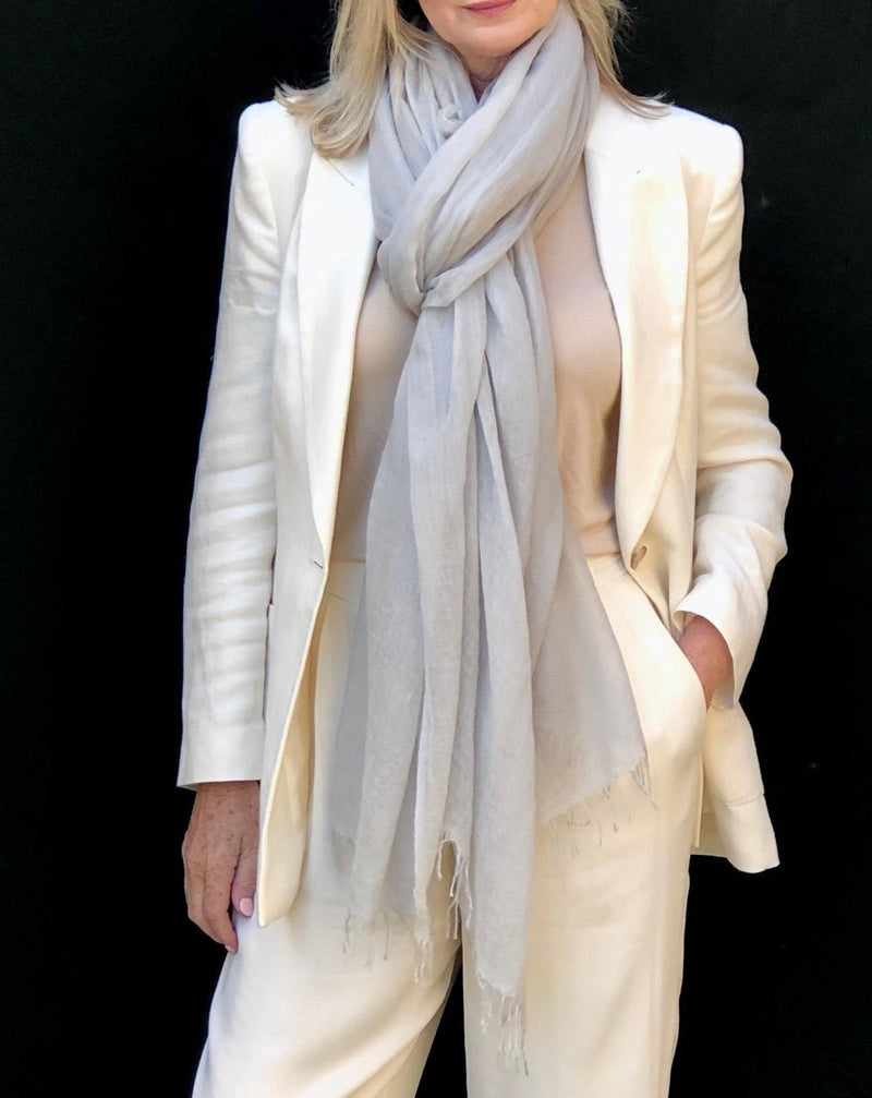 PURE CASHMERE LIGHT GREY WRAP - Cashmere Luxe