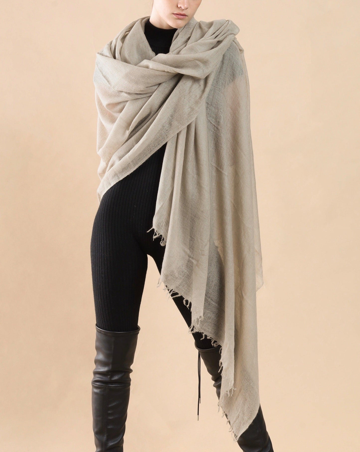 PURE CASHMERE TAUPE WRAP - Cashmere Luxe