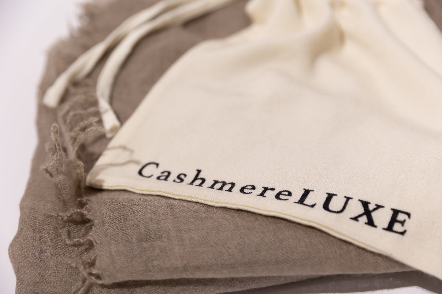 Biscotti Cashmere Wrap – Handwoven Himalayan Luxury Shawl