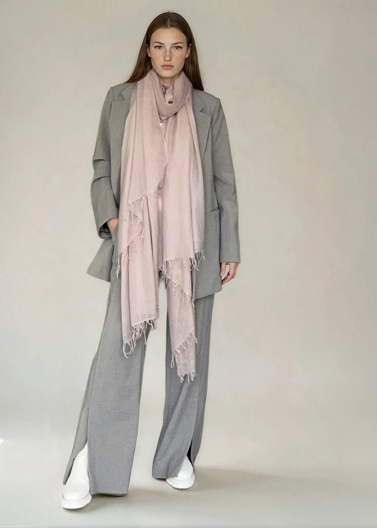 Lavender Grey Cashmere Wrap – Handwoven Himalayan Luxury Shawl