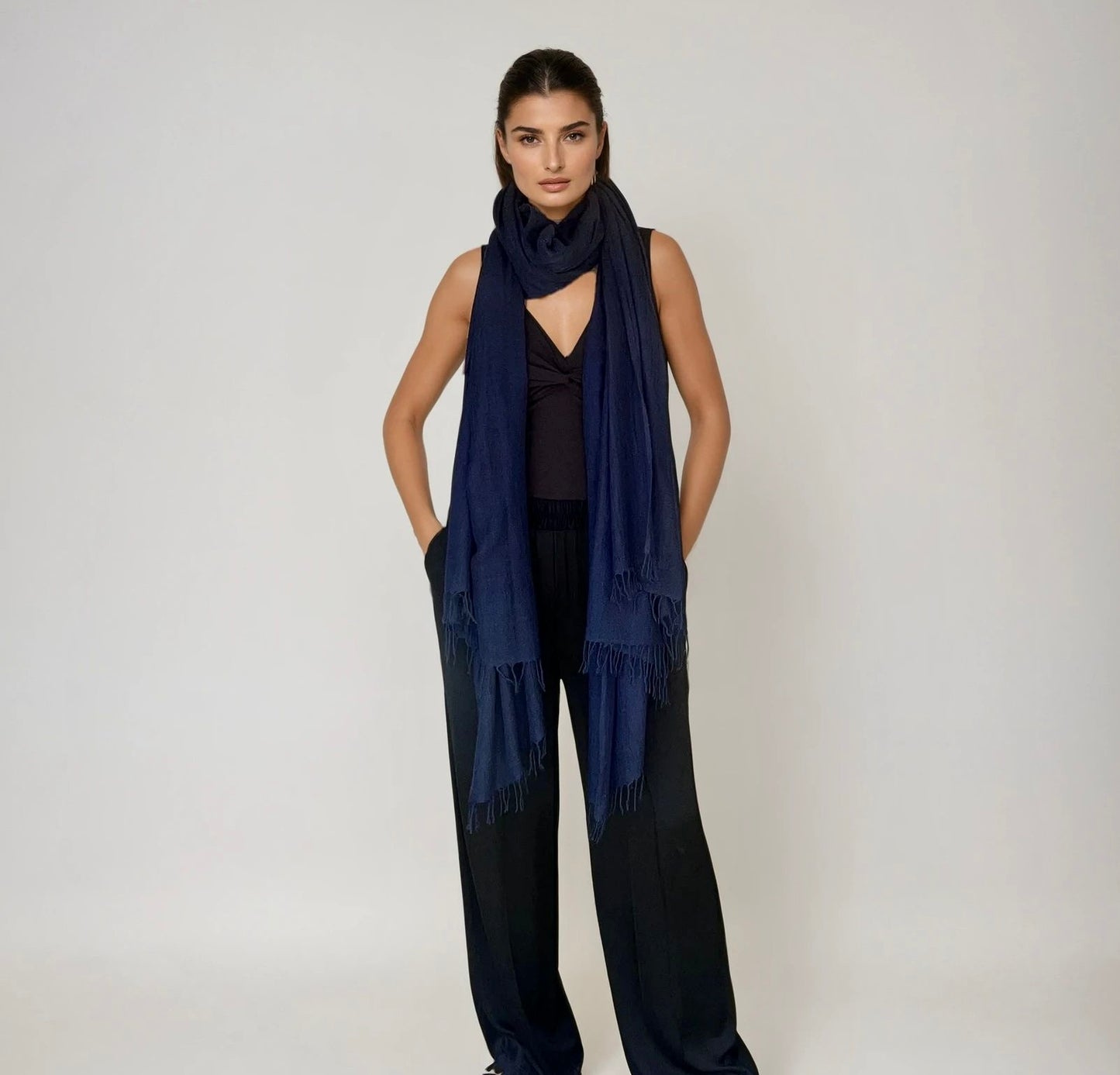 WRAP AUS REINEM KASCHMIR, MARINEBLAU