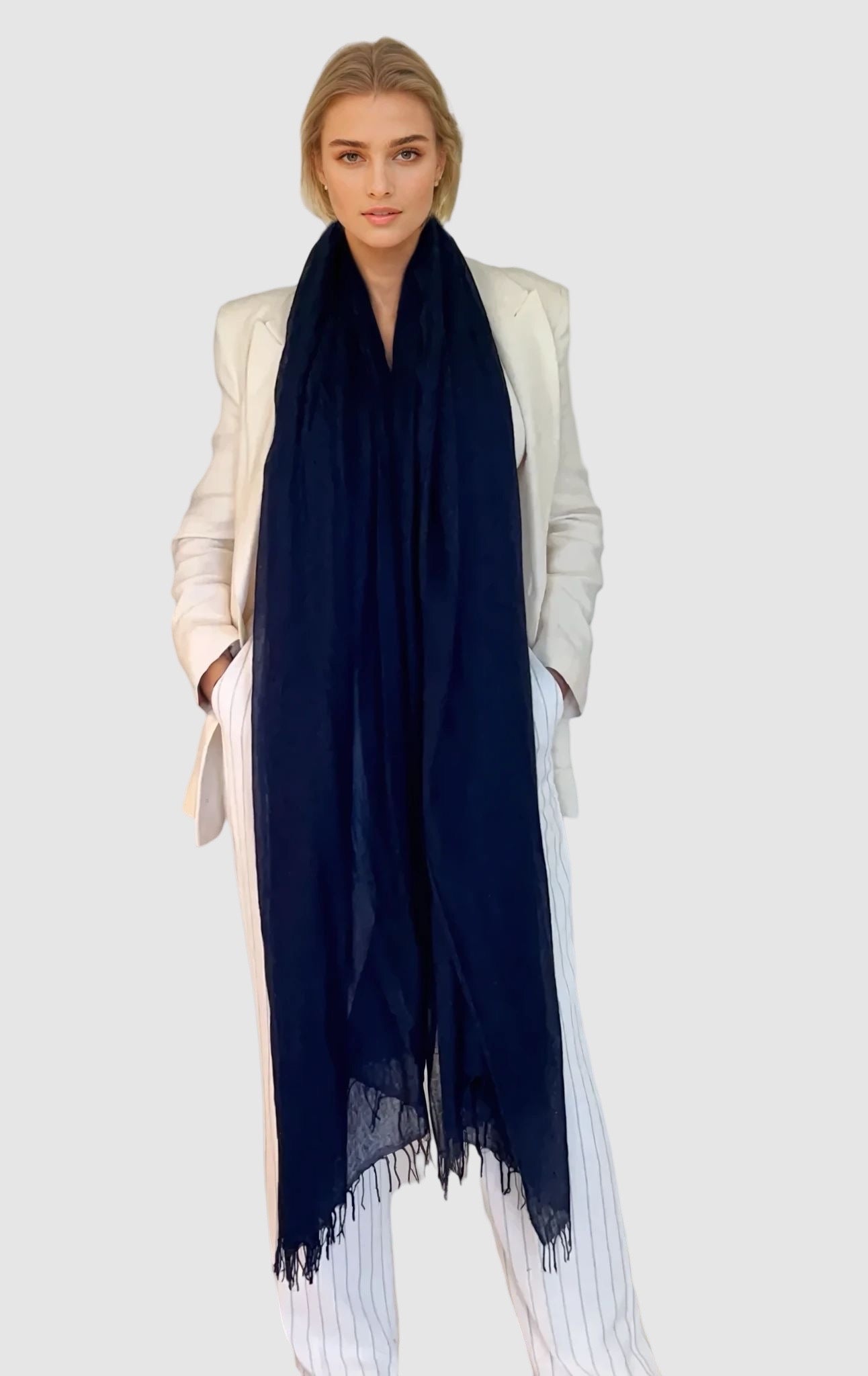 PURE CASHMERE NAVY WRAP