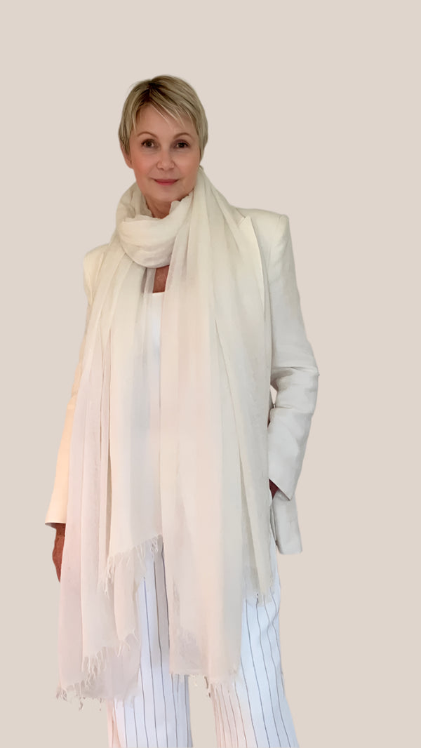 PURE CASHMERE WHITE WRAP - Cashmere Luxe