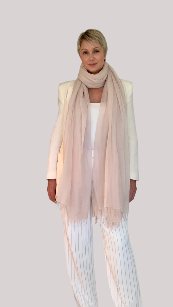 PURE CASHMERE SOFT PINK WRAP - Cashmere Luxe