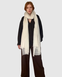 TRAVEL WRAP  WHITE