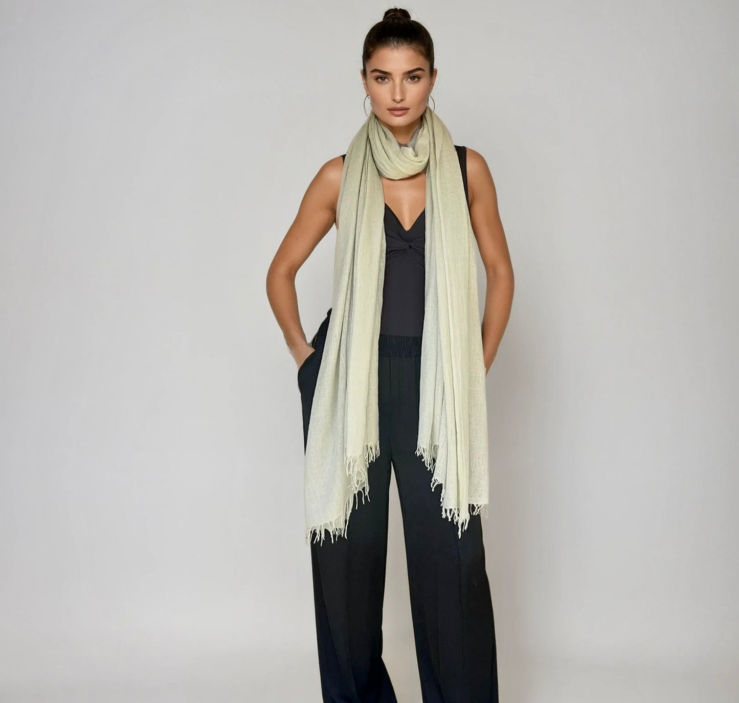 PURE CASHMERE WRAP CELADON