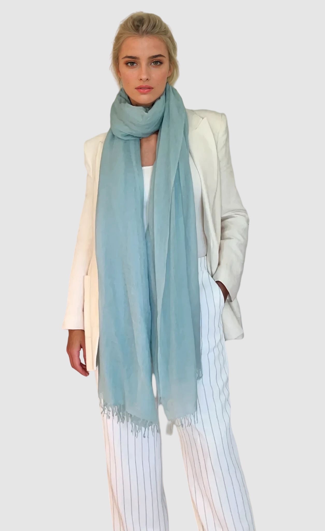 PURE CASHMERE OPAL BLUE WRAP