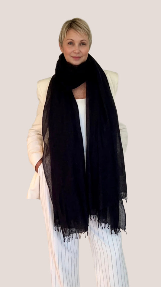 PURE CASHMERE WRAP BLACK - Cashmere Luxe