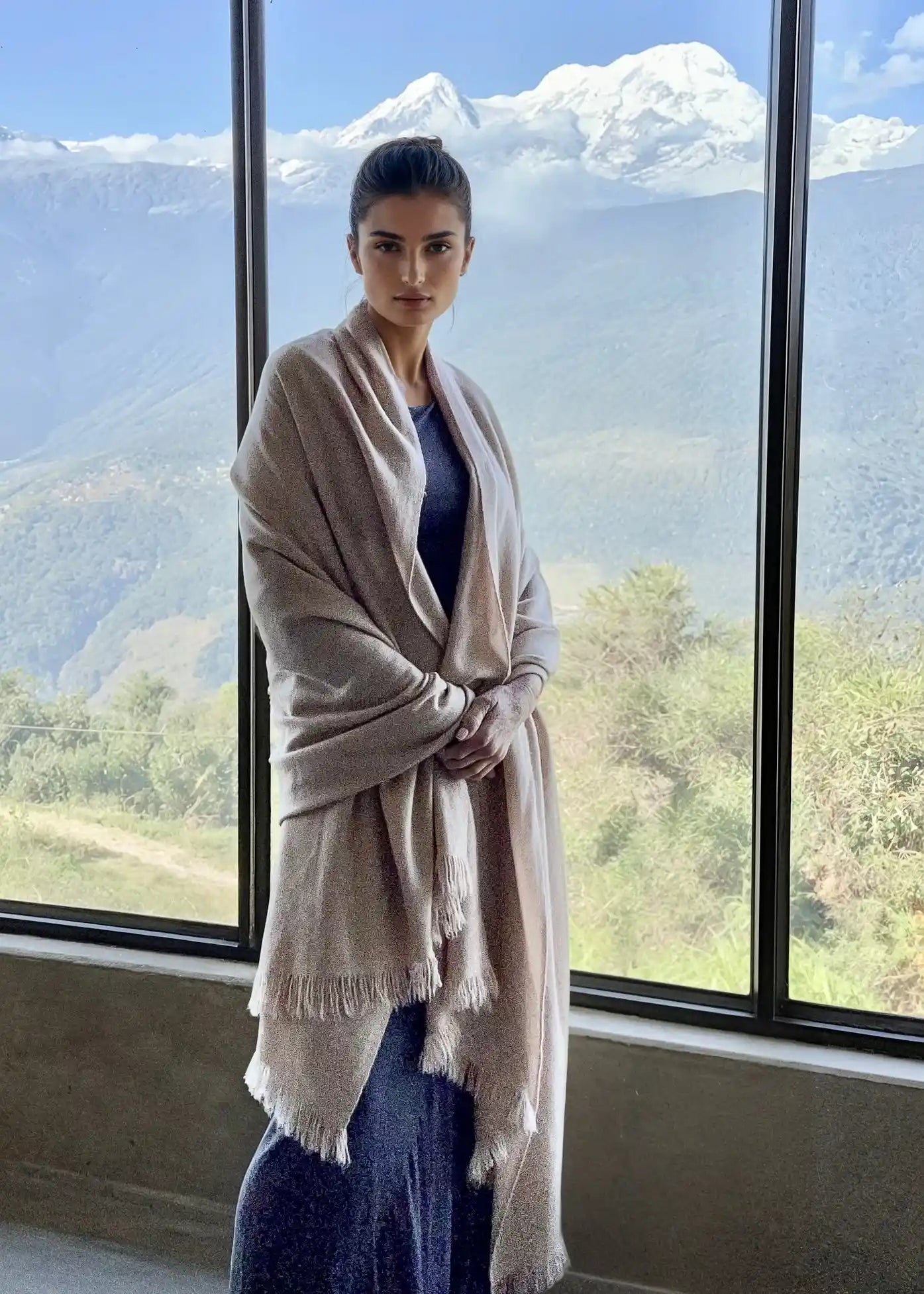 Heavyweight Plant-Dyed Cashmere Wrap - Natural