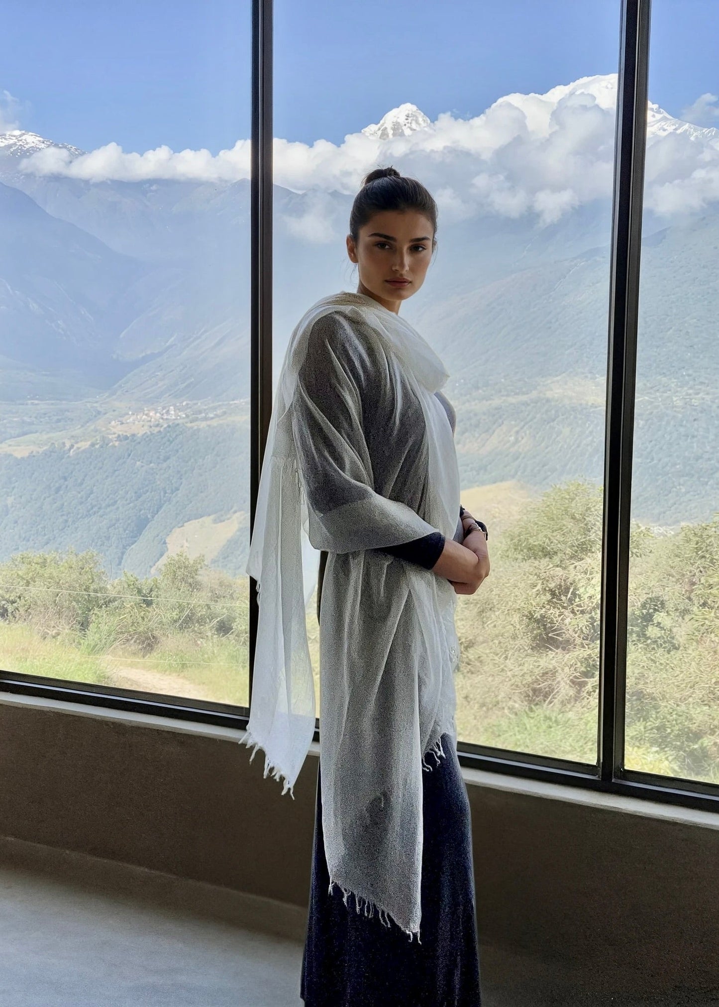 وشاح من الكشمير الأبيض الخالص | وشاح فاخر منسوج يدويًا