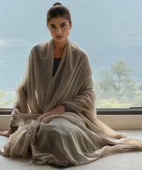 Premium Natural Cashmere Wrap - Handwoven Himalayan Luxury Scarf