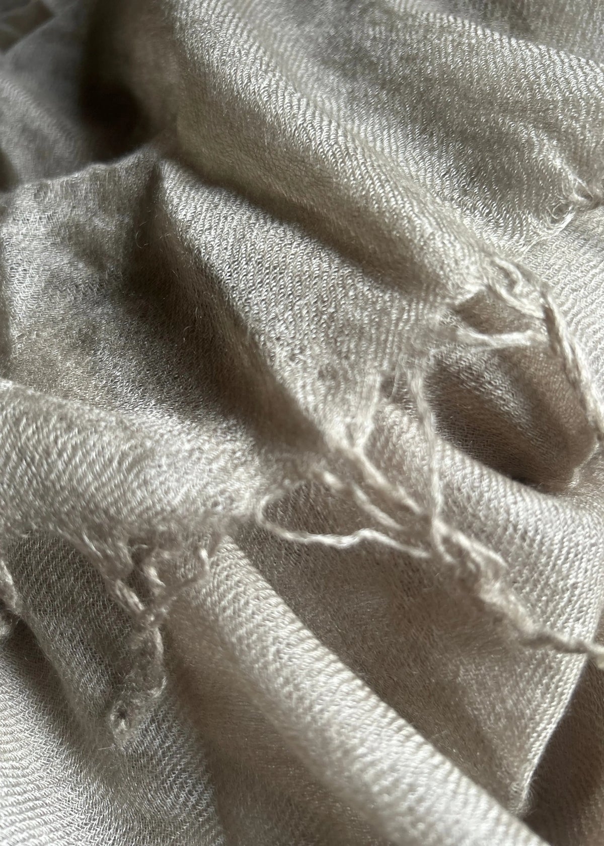 Taupe Cashmere Wrap – Handwoven Himalayan Luxury Shawl