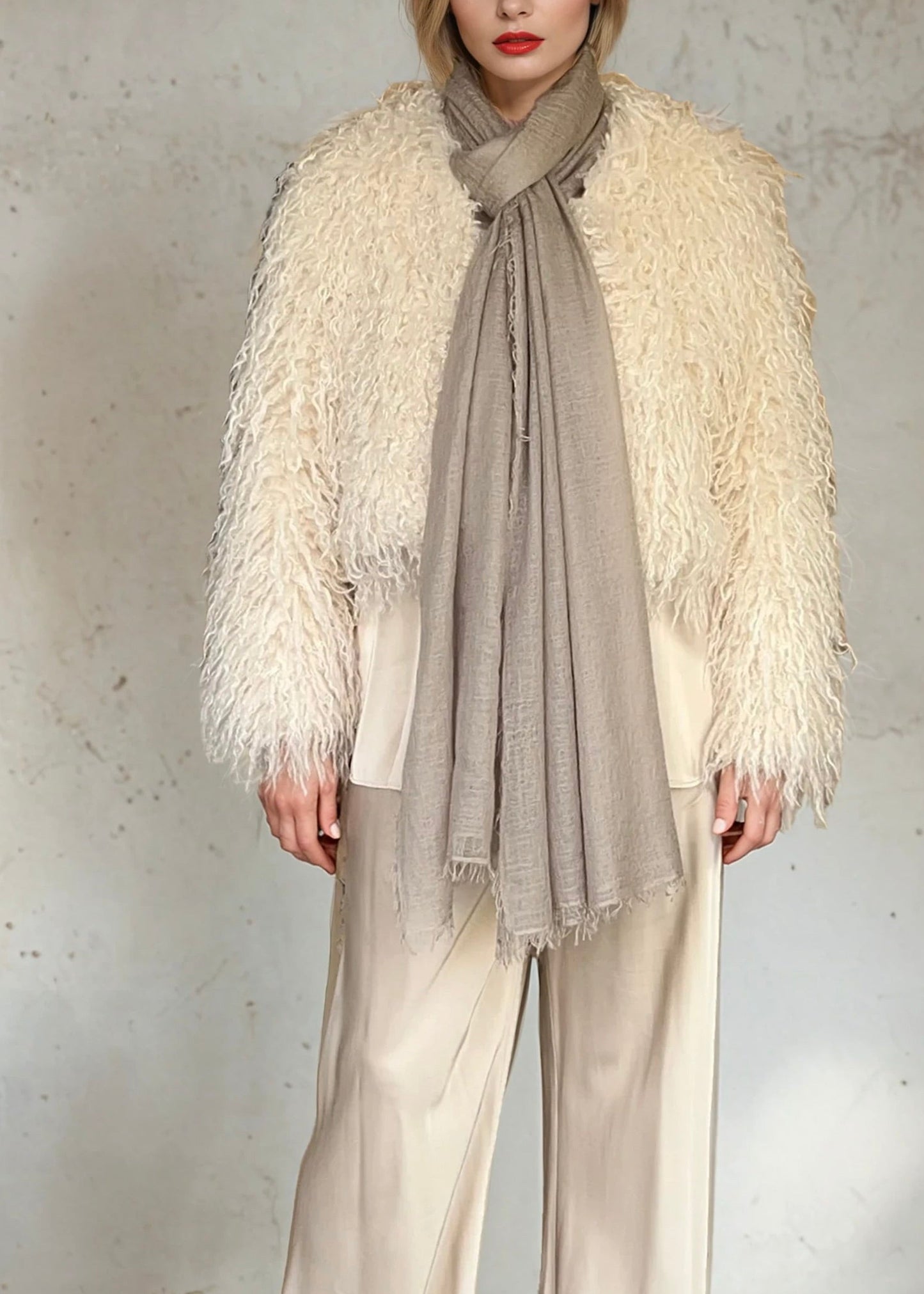 Premium Natural Cashmere Wrap – Handwoven Himalayan Luxury Shawl