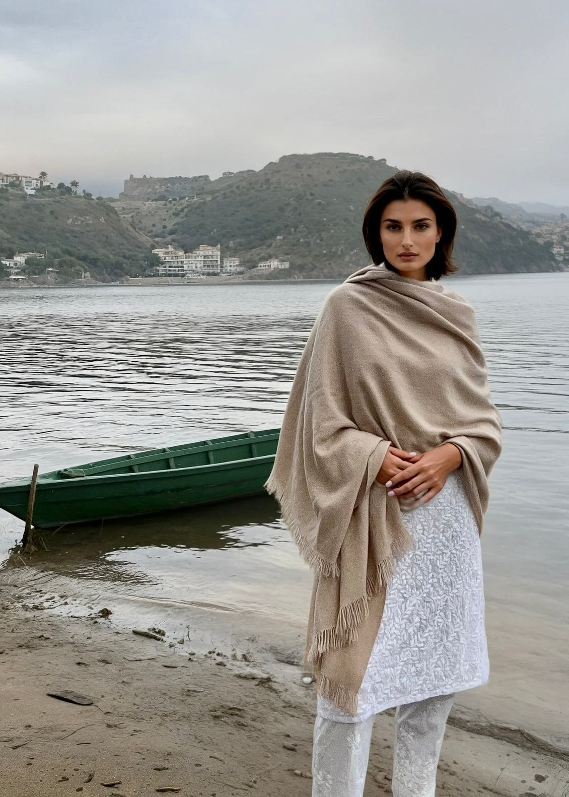 Heavyweight Plant-Dyed Cashmere Wrap - Natural