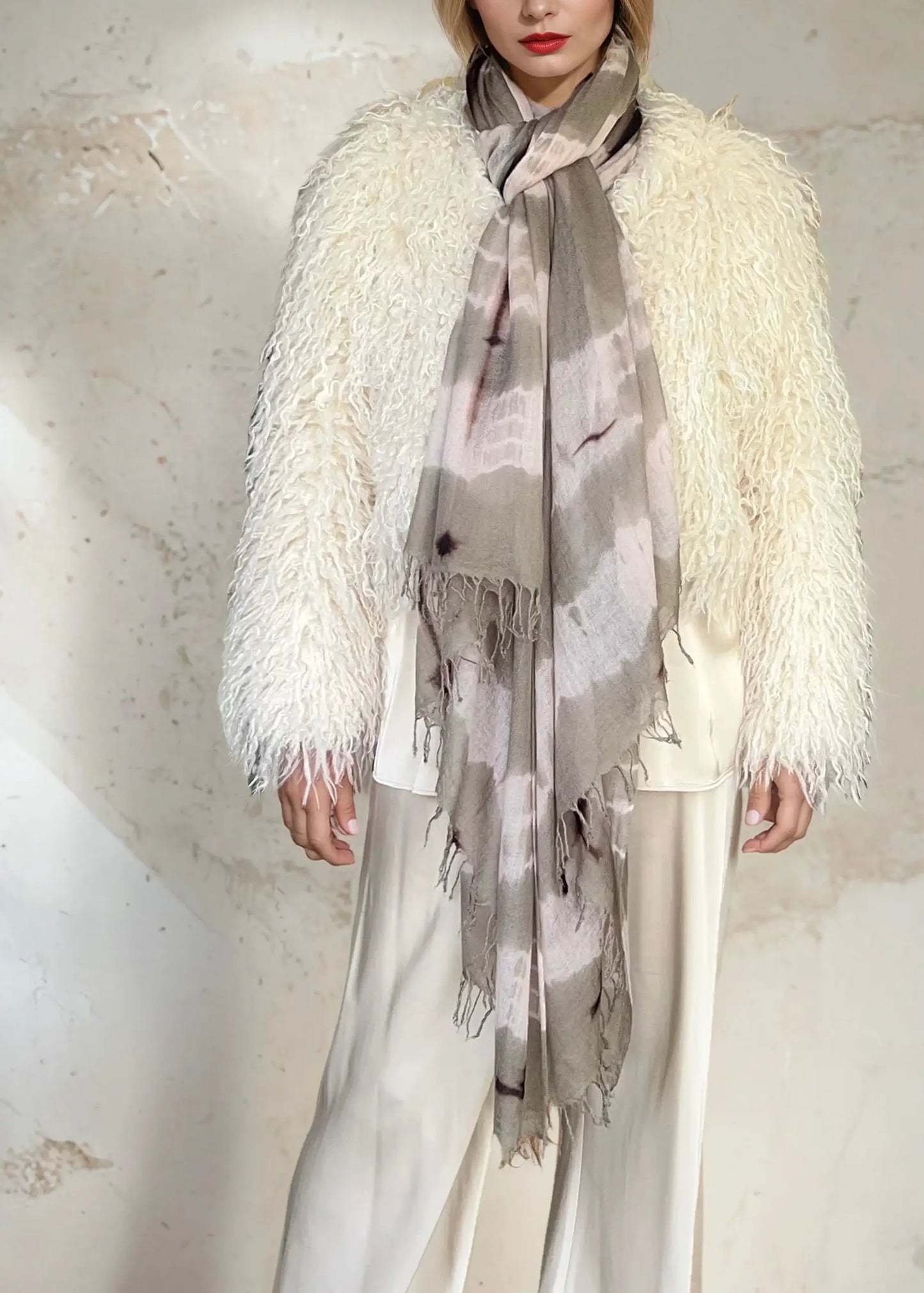 Premium Taupe & Soft Pink Cashmere Wrap – Handwoven Himalayan Limited Edition