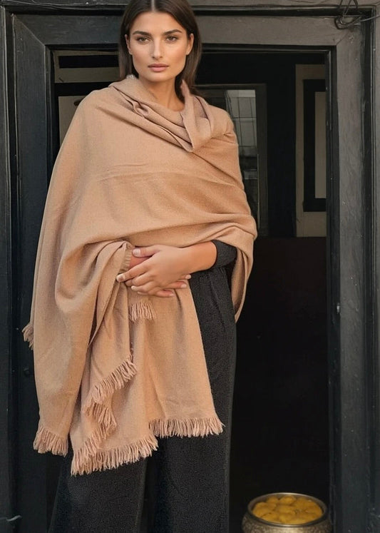 Heavyweight Plant-Dyed Cashmere Wrap | Tan