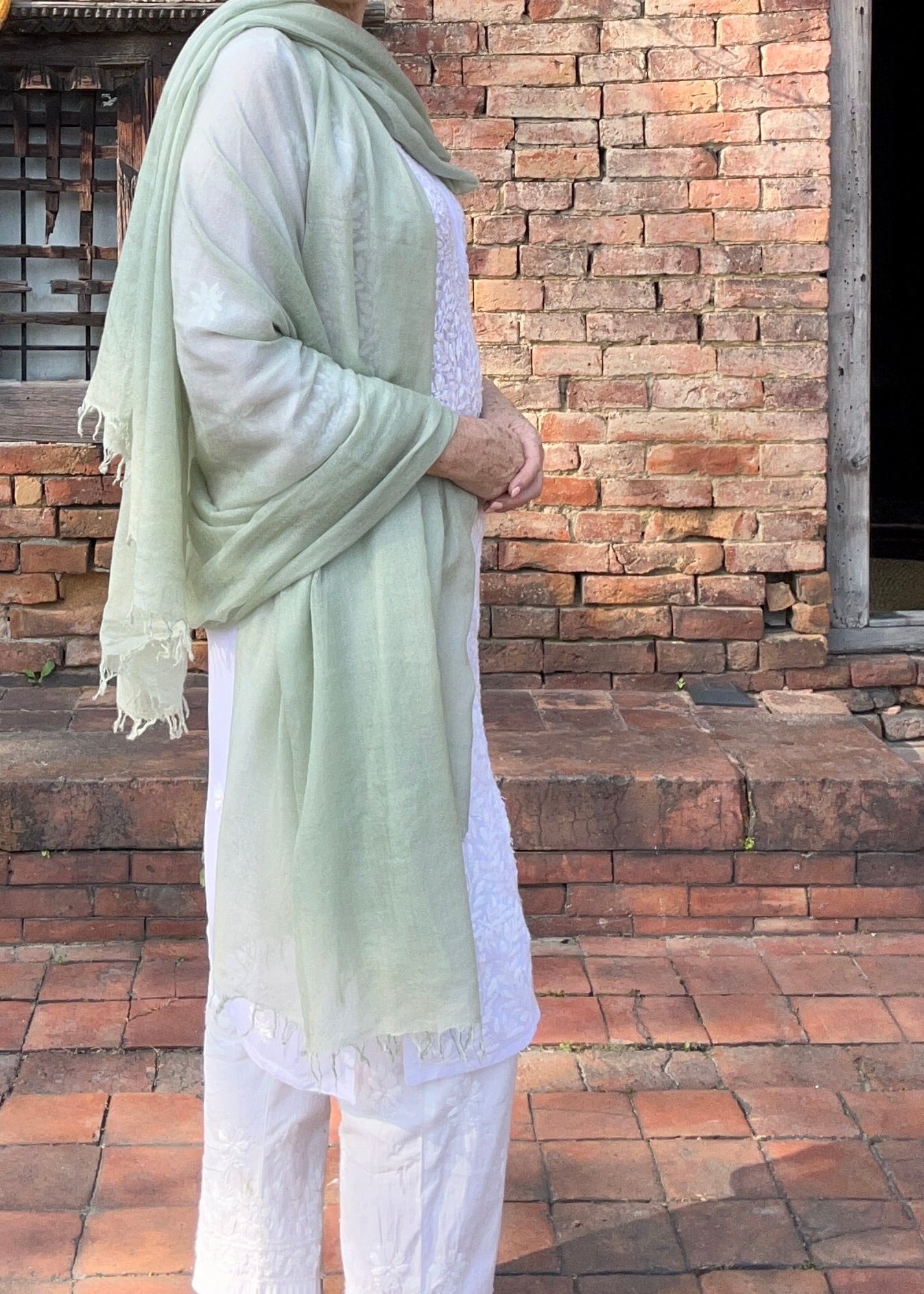 Premium Celadon Pure Cashmere Wrap - Handwoven Himalayan Luxury Scarf