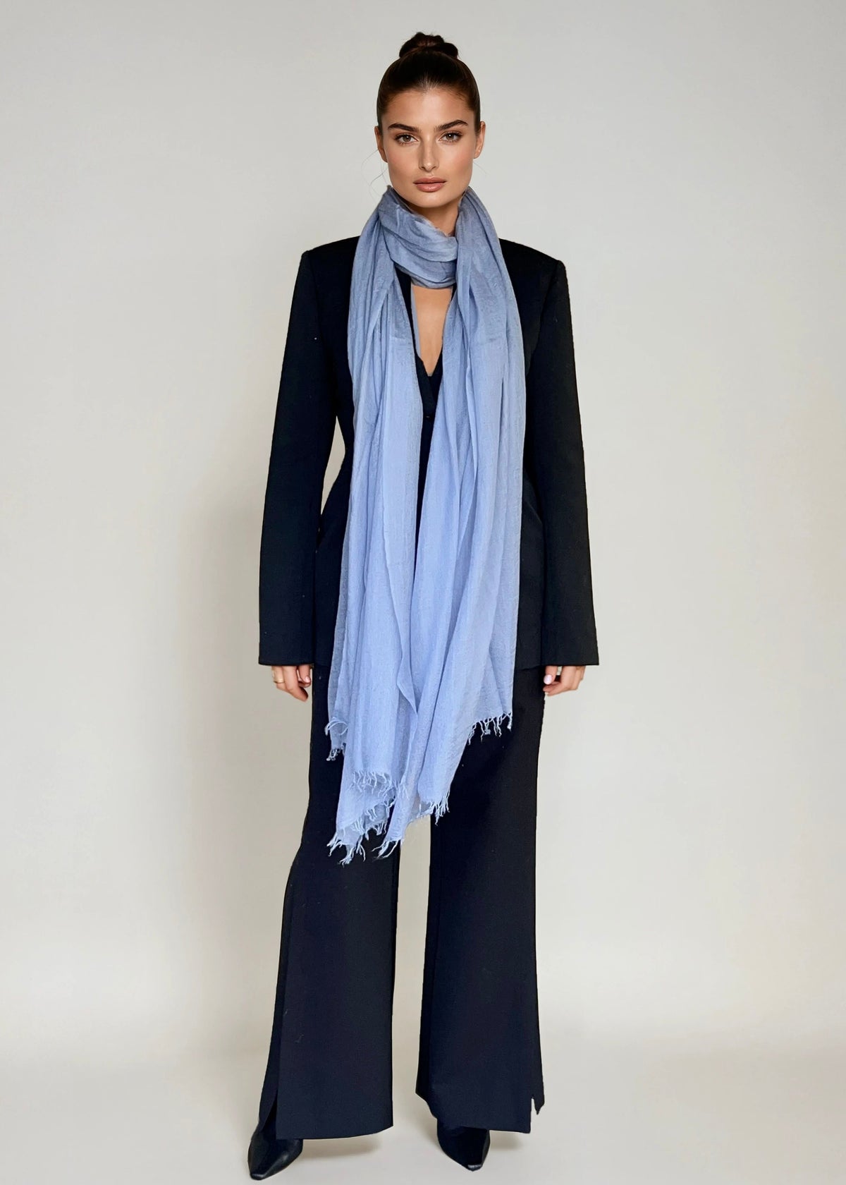 HÜLLE AUS VERFASSENEM DENIM AUS REINEM KASCHMIR