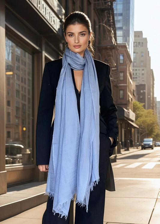 HÜLLE AUS VERFASSENEM DENIM AUS REINEM KASCHMIR