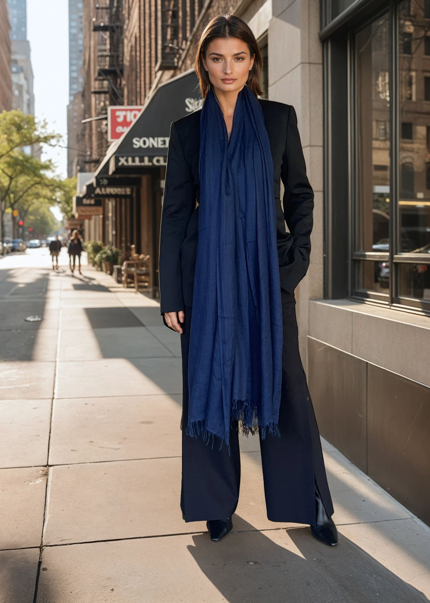WRAP AUS REINEM KASCHMIR, MARINEBLAU