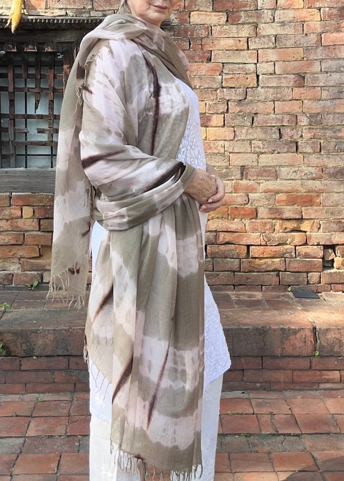 Premium Taupe & Soft Pink Cashmere Wrap – Handwoven Himalayan Limited Edition