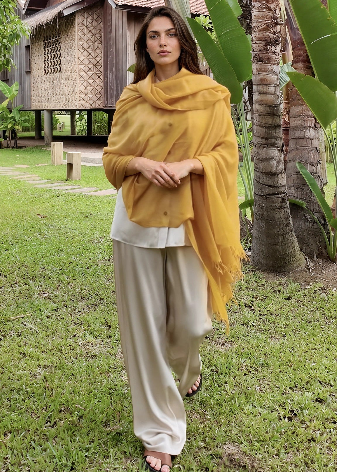 Saffron Cashmere Wrap – Handloom Himalayan Luxury Scarf