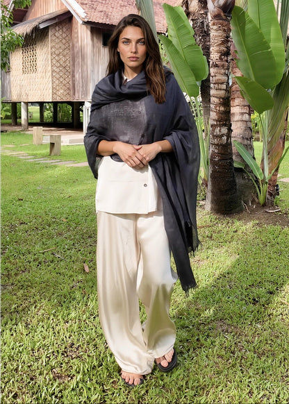 Premium Black Pure Cashmere Wrap - Handwoven Himalayan Luxury Scarf