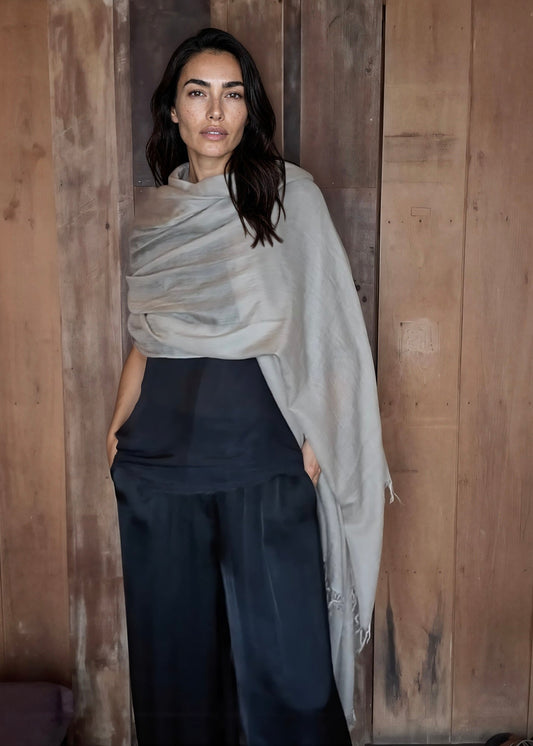 Taupe Cashmere Wrap – Handwoven Himalayan Luxury Shawl