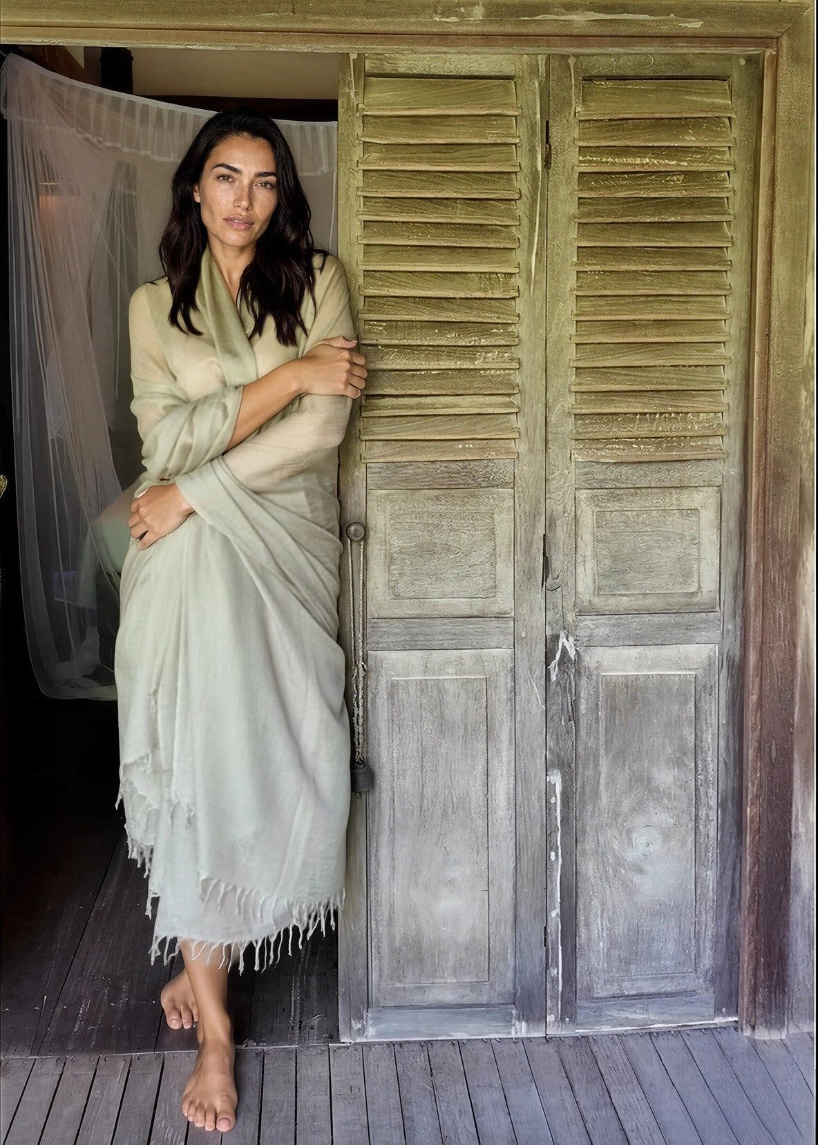 Taupe Cashmere Wrap – Handwoven Himalayan Luxury Shawl