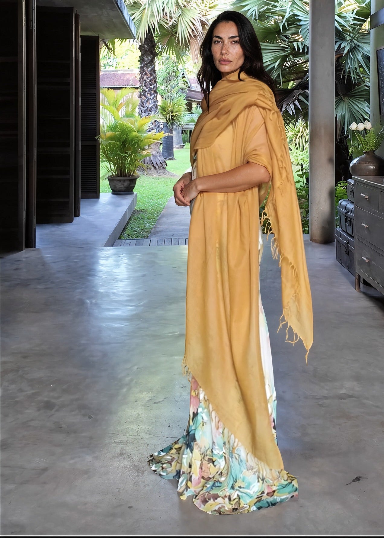Saffron Cashmere Wrap – Handloom Himalayan Luxury Scarf