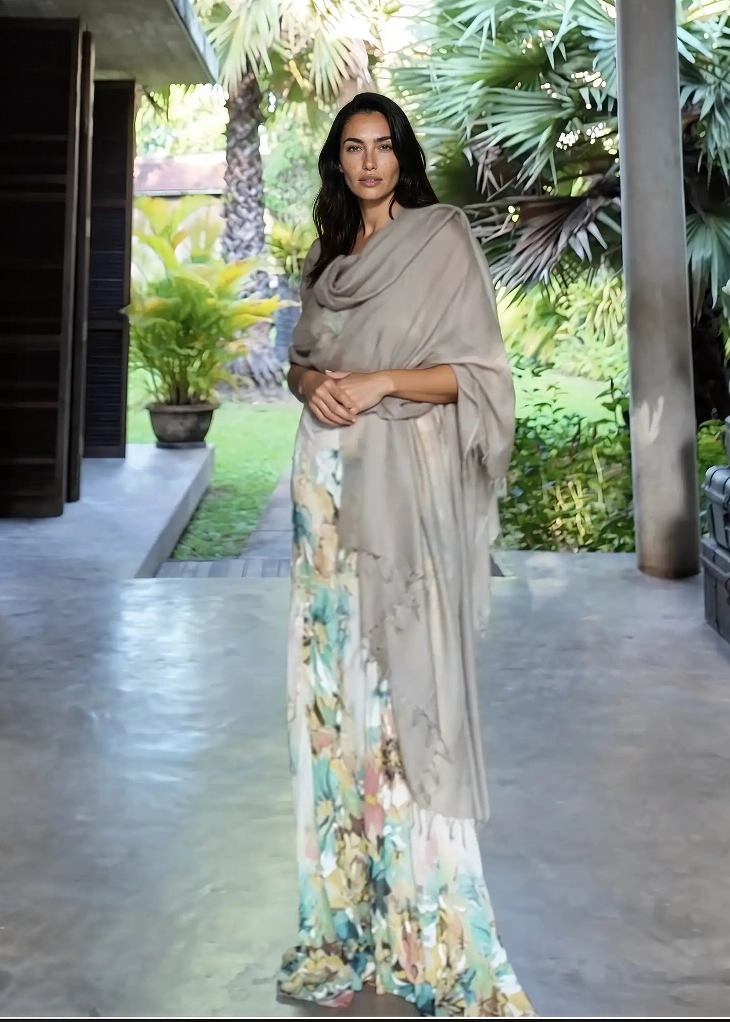 Taupe Cashmere Wrap – Handwoven Himalayan Luxury Shawl