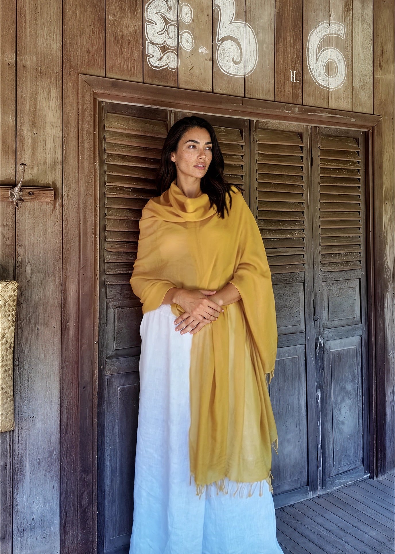 Saffron Cashmere Wrap – Handloom Himalayan Luxury Scarf