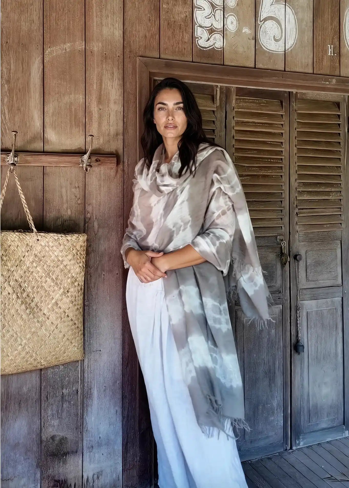 Premium Taupe & Soft Pink Cashmere Wrap – Handwoven Himalayan Limited Edition