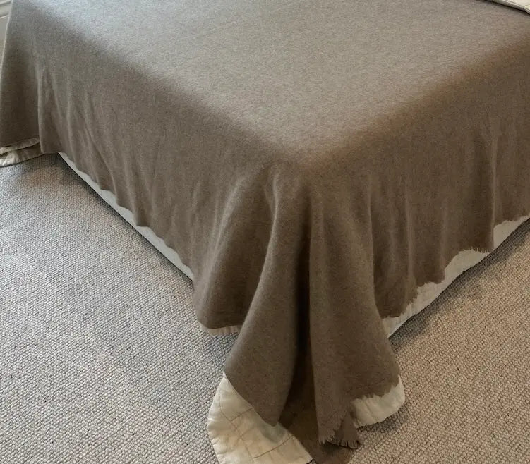 Natural Tan — Cashmere Bed Throw / Blanket