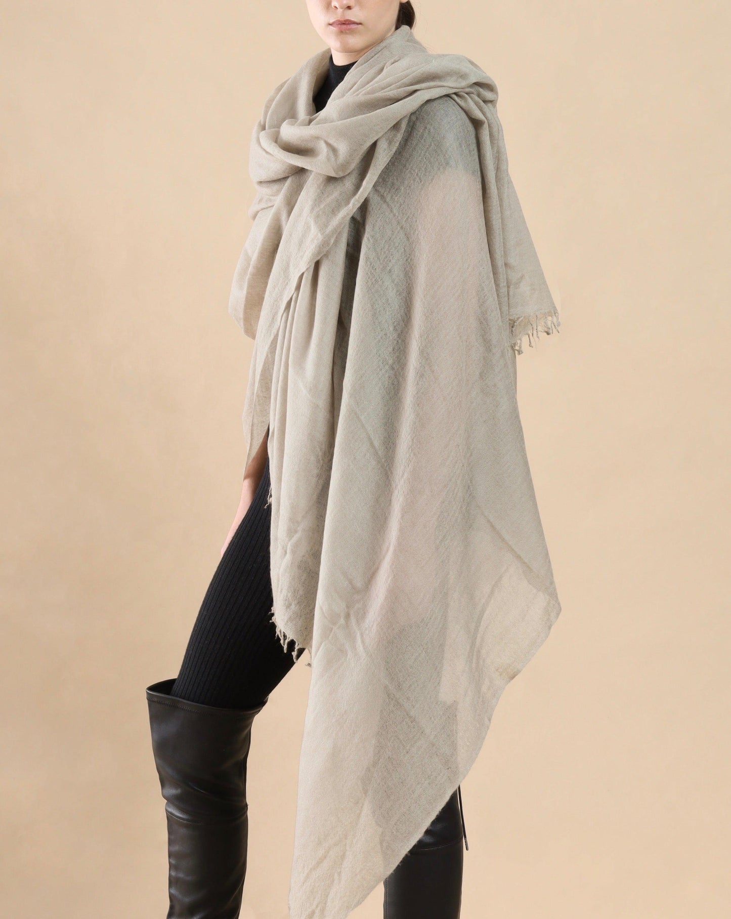 PURE CASHMERE TAUPE WRAP - Cashmere Luxe