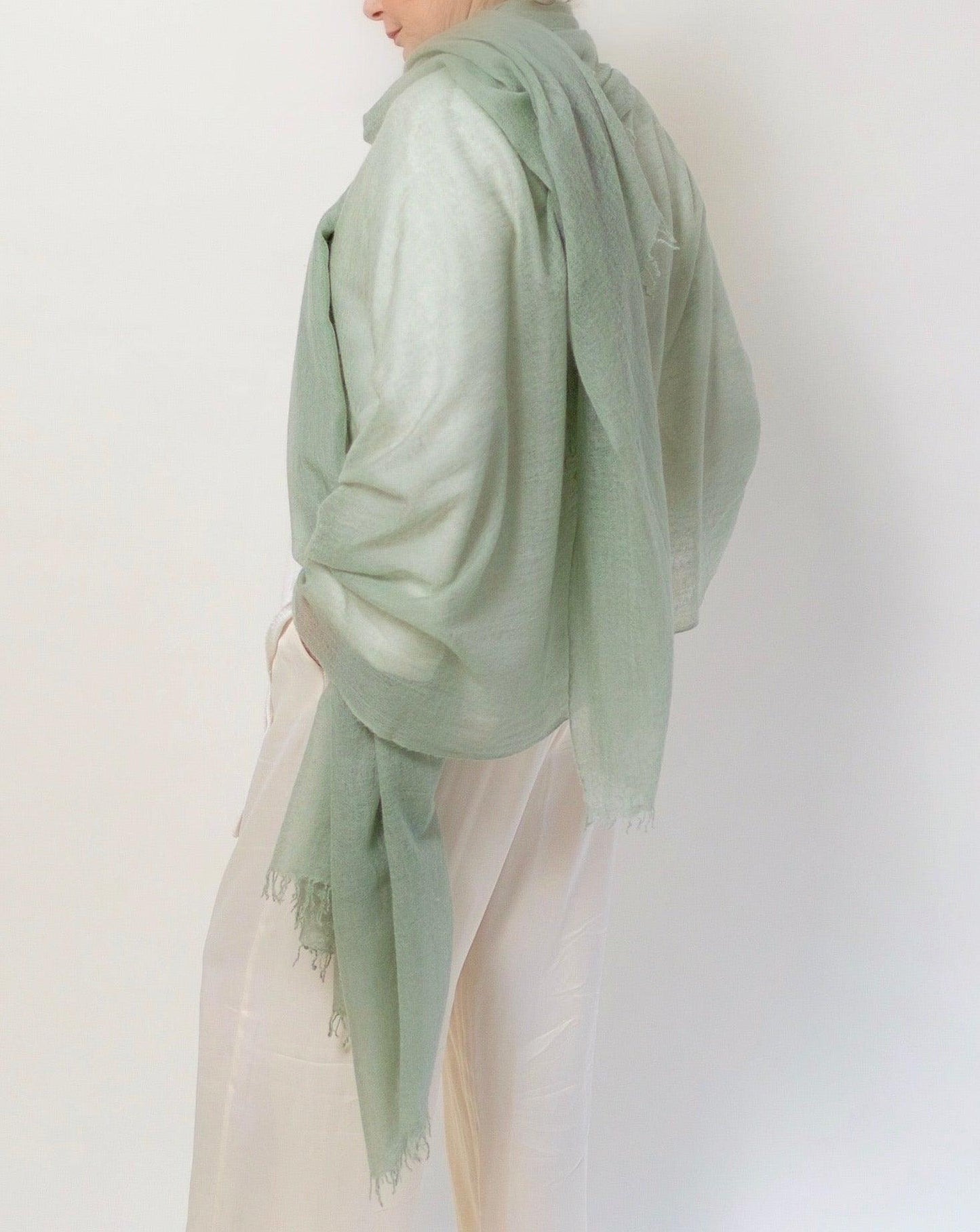 PURE CASHMERE WRAP CELADON - Cashmere Luxe