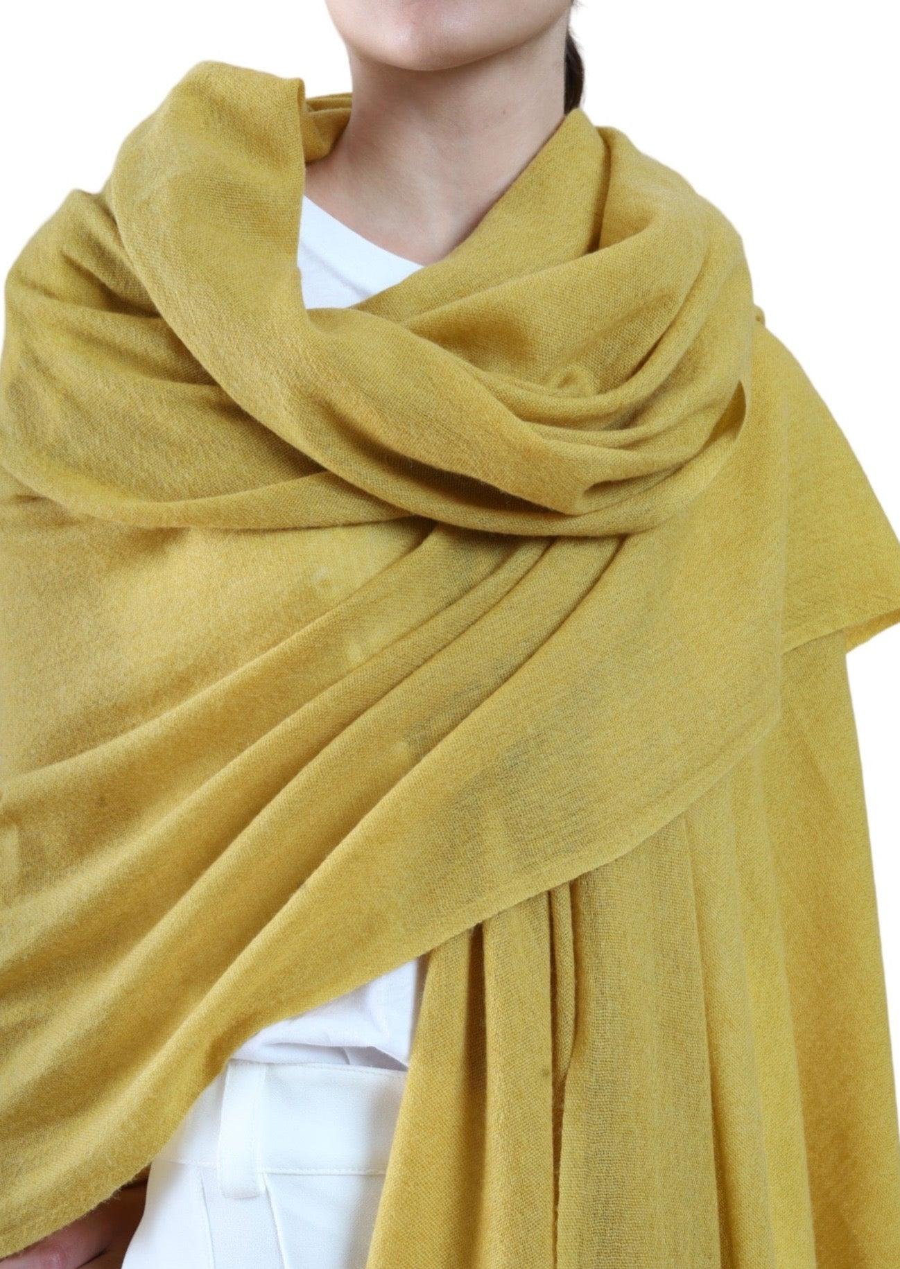 TRAVEL WRAP MUSTARD - Cashmere Luxe