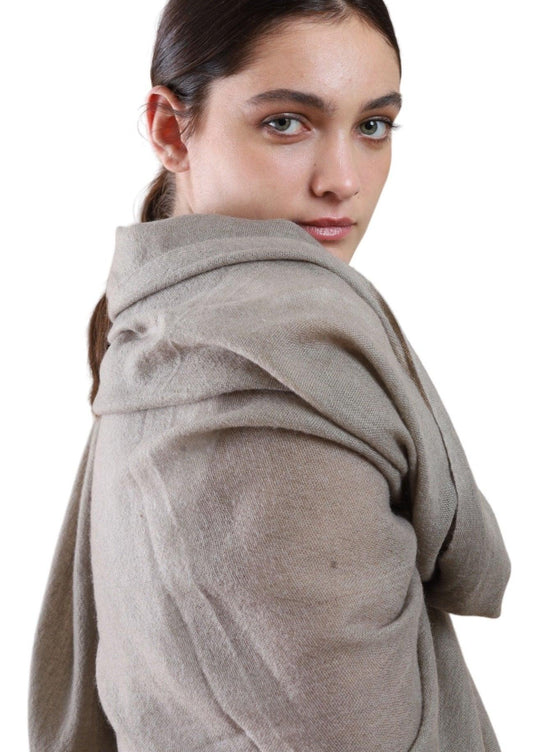 TRAVEL WRAP TAUPE - Cashmere Luxe