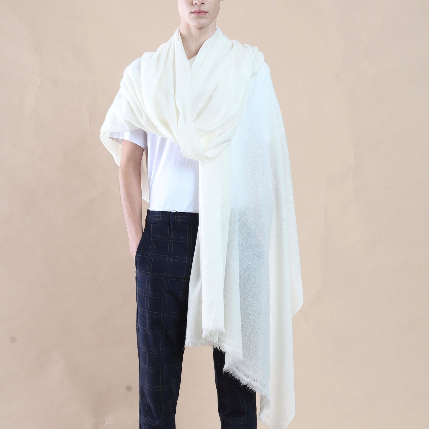 Travel Wrap White - Cashmere Luxe